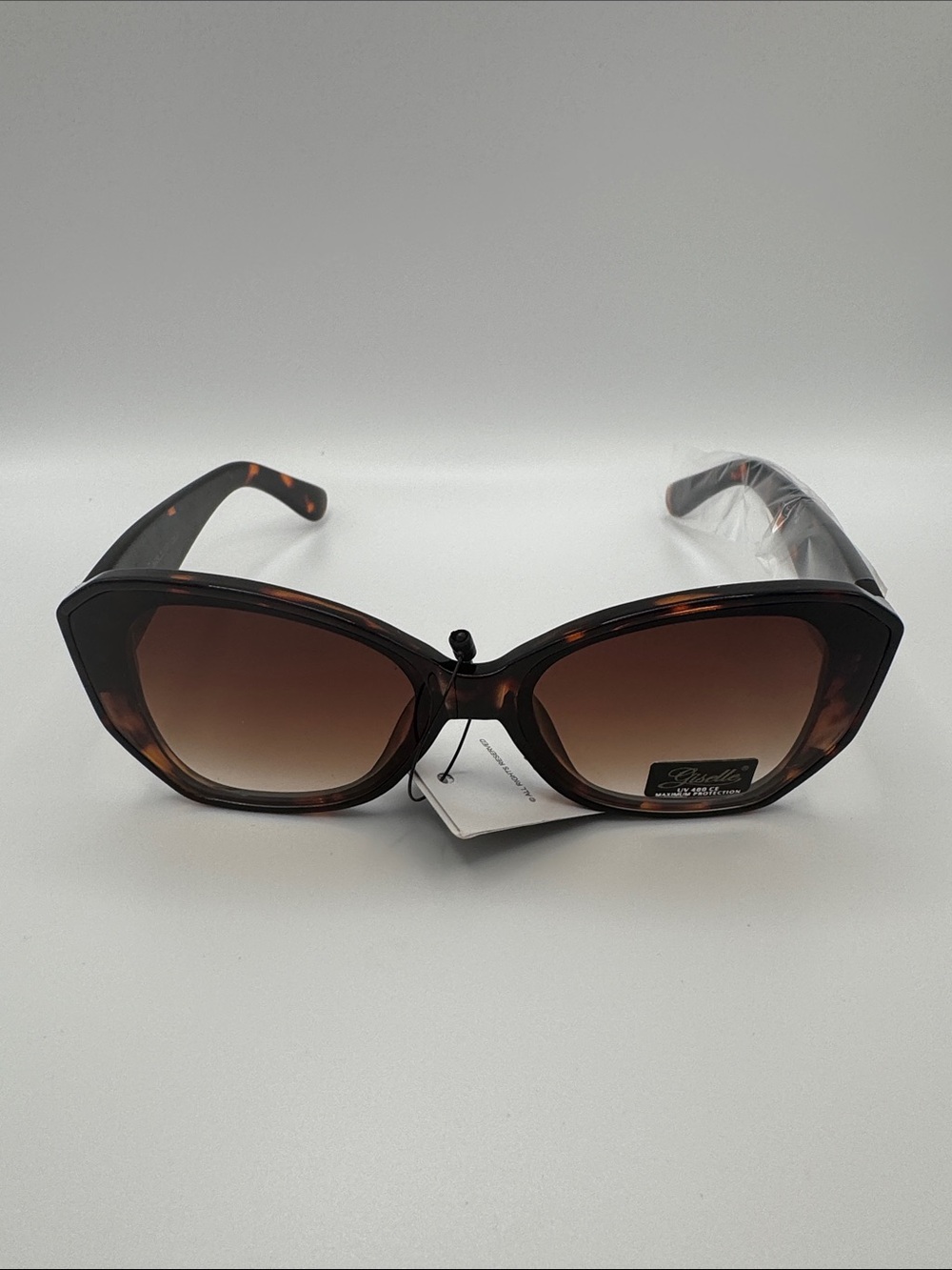 Charlies Tortoiseshell Cat-Eye Sunglasses with Brown Gradient Lenses - Picture 2 of 6